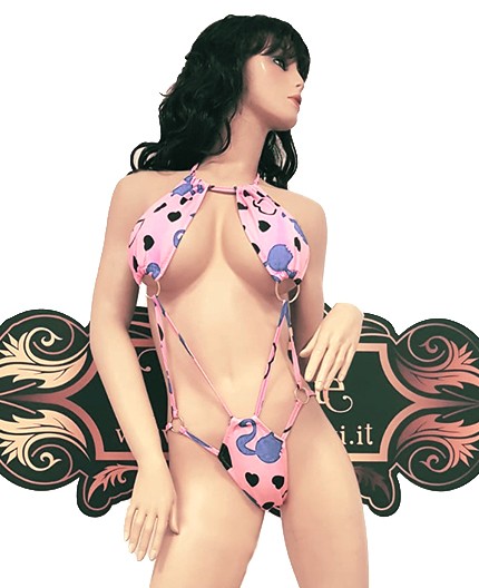 Sexy Shop Online I Trasgressivi - Trikini Transgender - Trikini Rosa con Cuori Neri e Blu - Ivete Pessoa Sexy Shop Online I Trasgressivi - Trikini Transgender - Trikini Rosa con Cuori Neri e Blu - Ivete Pessoa